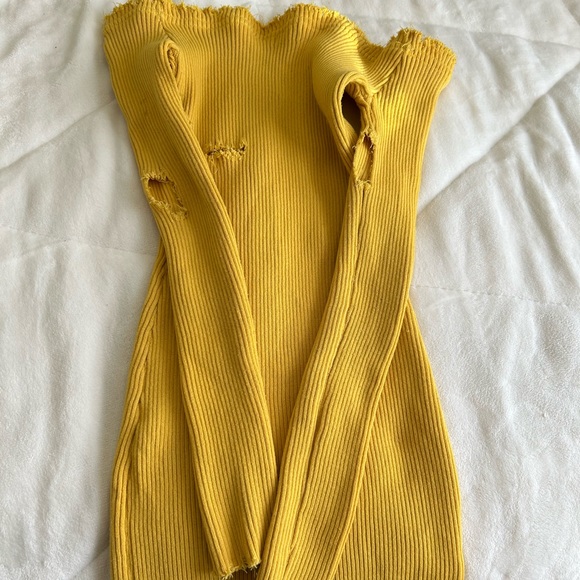 Fashion nova dress - Picture 2 of 3